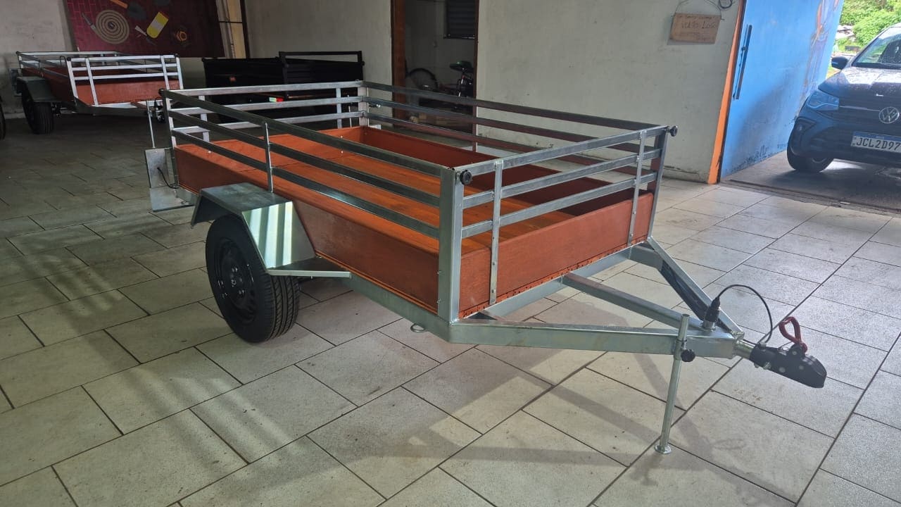 Reboque 1,30m x 2,20m